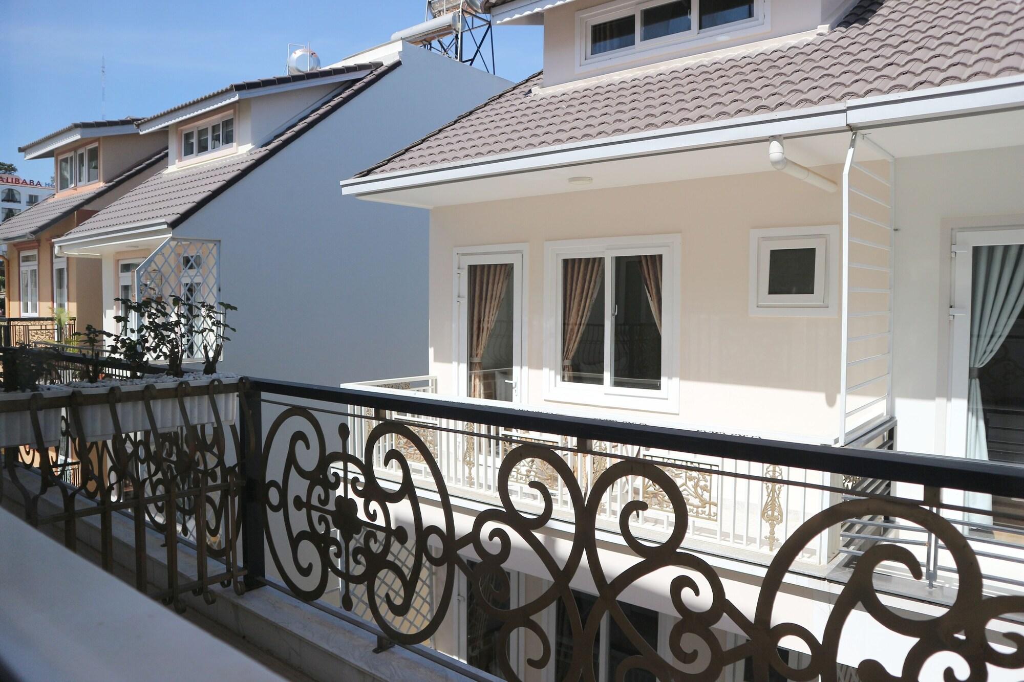 Phuong Anh Hotel Dalat Exterior foto